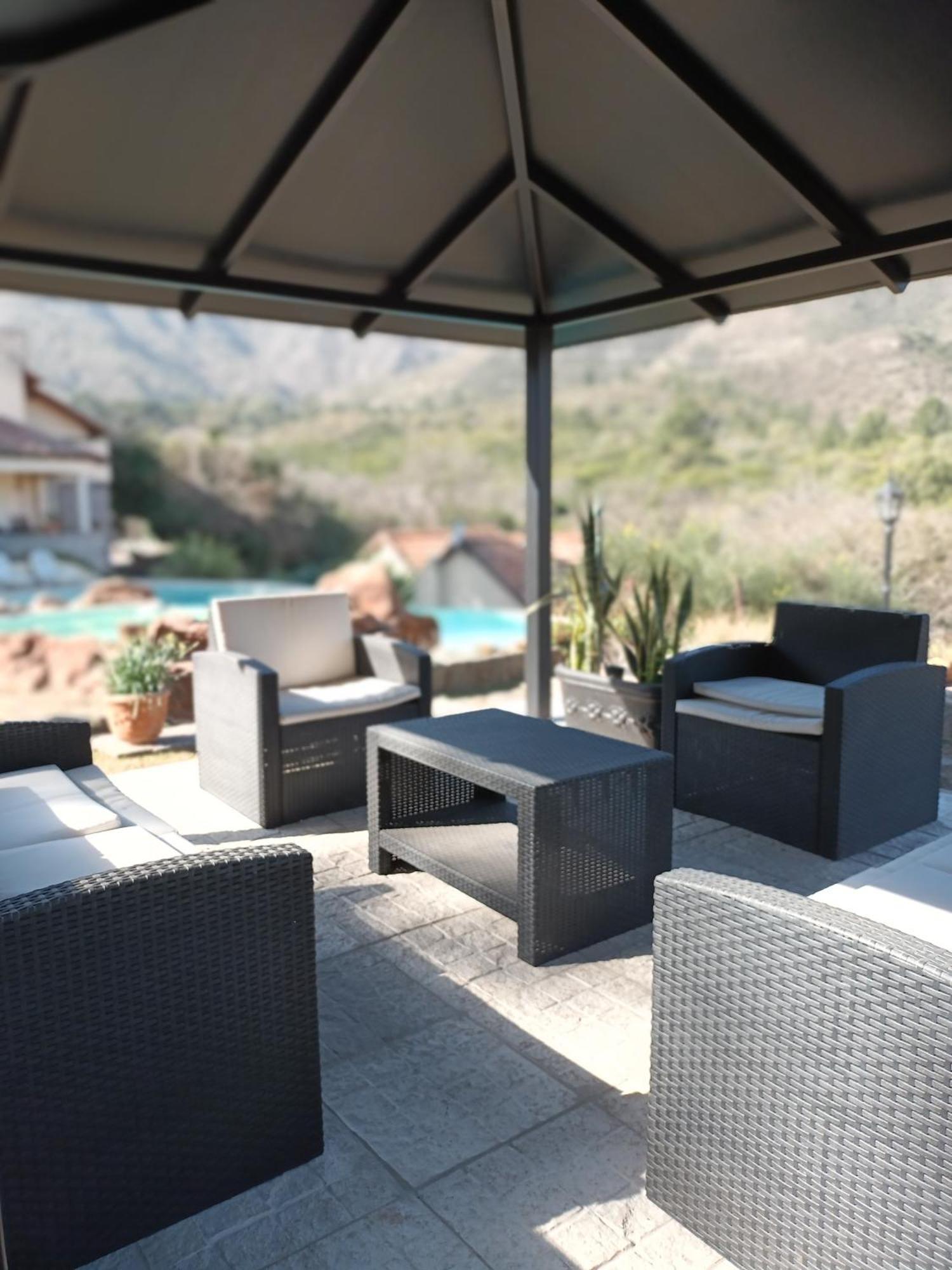 Cabanas El Mirador La Falda Exterior foto